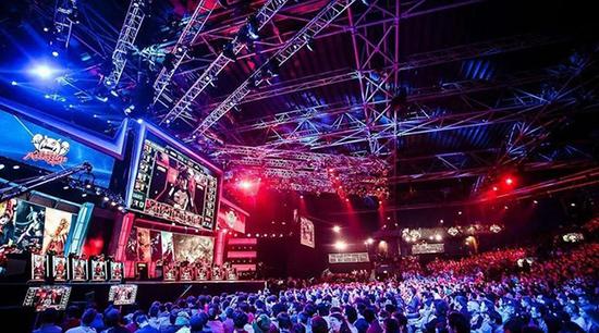 判中提出了 判中提出了