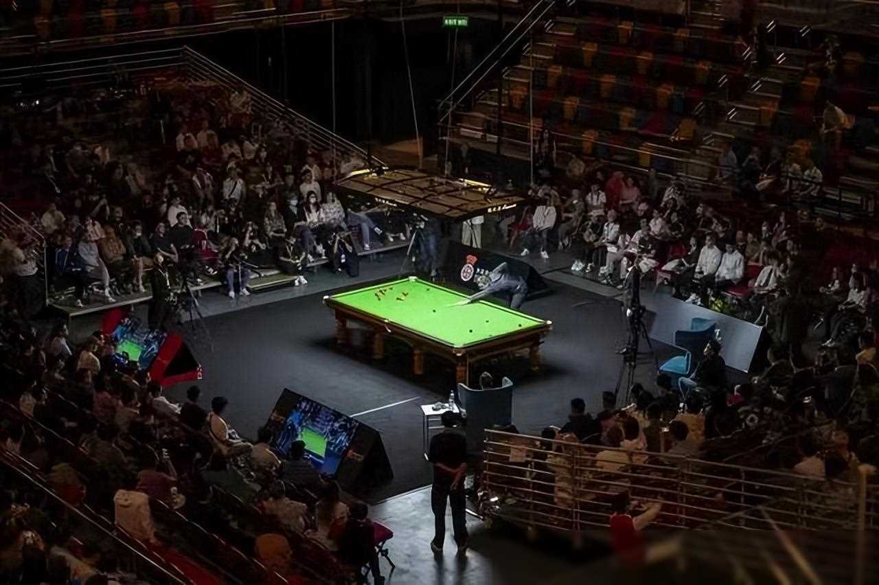 马球队的重 马球队的重