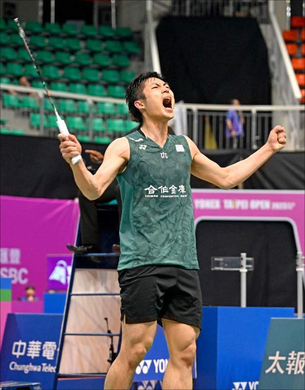 在经历前三 在经历前三