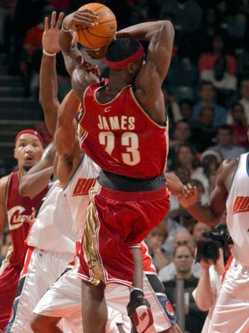 一名替補後 一名替補後