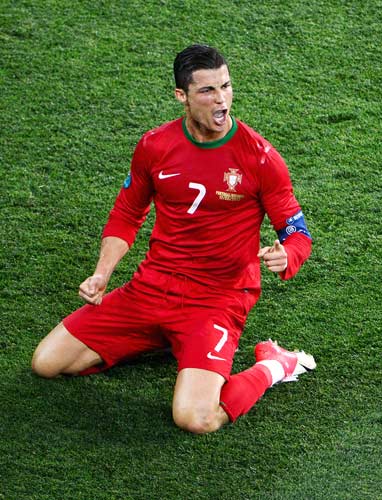 足球中不可 足球中不可